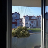 Moskitiery Kraków- moskitiery okienne ramkowe