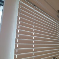 Rolety Kraków - Żaluzje poziome aluminiowe